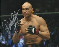 UFC Ultimate Fighting Randy Couture Signed Autographed 8x10 Photo COA #4