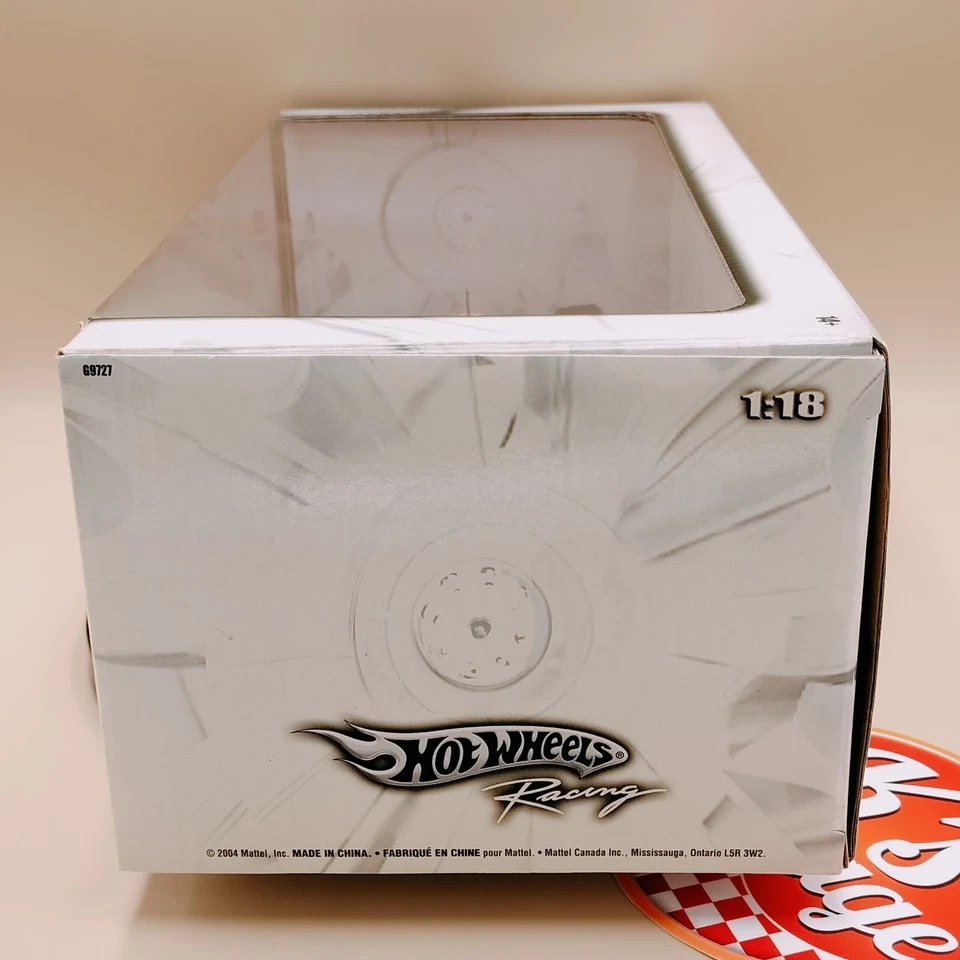 HOT WHEELS Racing 1/18 FERRARI F2005 Michael Schumacher #1 Marlboro G9727 decals - Image 4 of 4