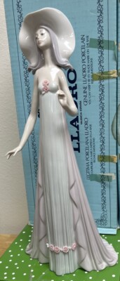 LLADRO リヤドロ 01431 The Debutante Lladro 1431 The Debutante Retired! Original Blue Box! Mint