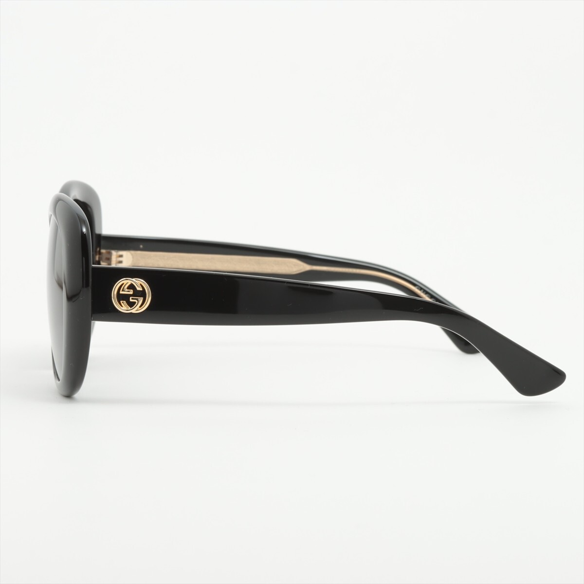 Gucci Sunglasses Black With Gold Logo on Arms | eBay display picture 1