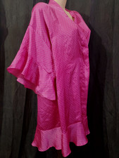 VICTORIA'S SECRET kimono robe PINK SATIN Whimsical Flounce Ruffle M / L no tie