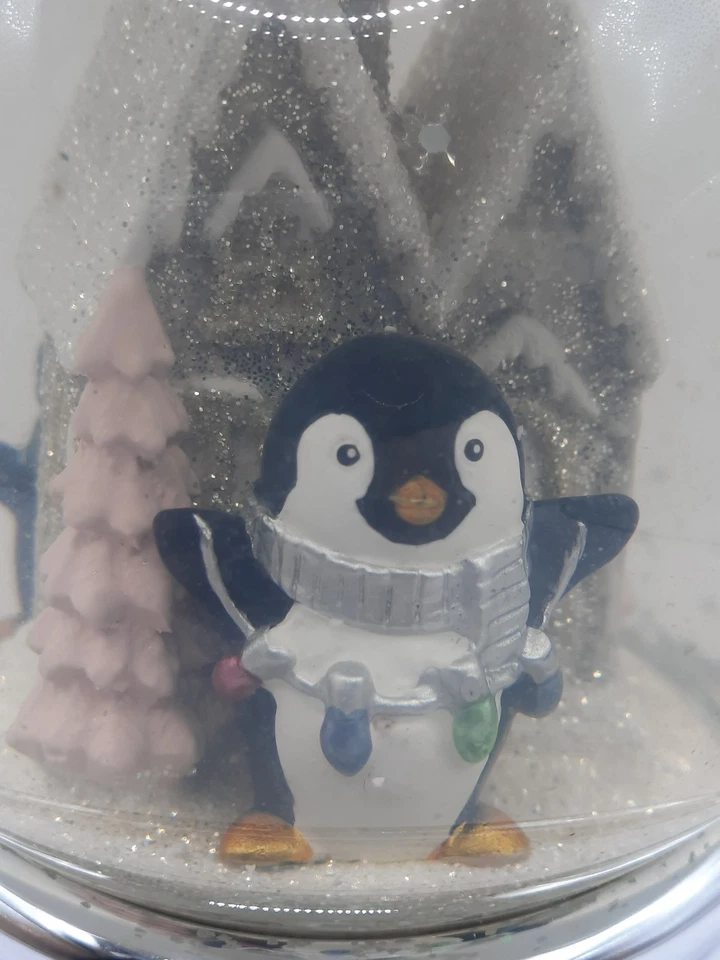 Bath & Body Works Snow Globe Penguins 3 Wick Candle Holder Winter Holiday USED - Image 3 of 4