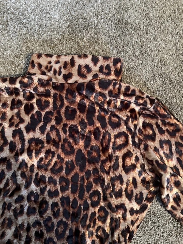 Mini vestido vintage de terciopelo sin espalda con estampado de leopardo de los 90 Foto 3 de 4