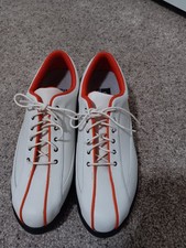 CALLAWAY WOMANS GOLF CLEATS SHOES NWOB SZ 9