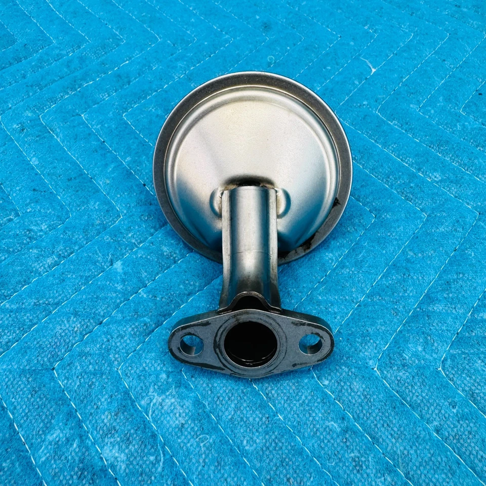 Tubo de camioneta de aceite Infiniti M56 2011-2013 VK56VD 5,6 L V8 127 K Foto 4 de 4