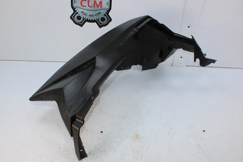 2014 雅马哈 Sr Viper Rtx Se 右侧下腹盘黑色 8JP-F1982-00-00 — 第 4/4 张图片