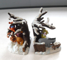 AMAZING DISNEY WINNIE THE POOH WINTER WONDERLAND SNOWBALL FIGURINE BOOKENDS