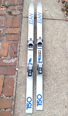 Hide-456　エラン　ELAN スキー　板　146　白　ホワイト　青？ VINTAGE PAIR OF ELAN 150 CM SKIS WITH LOOK BINDINGS #396318-0