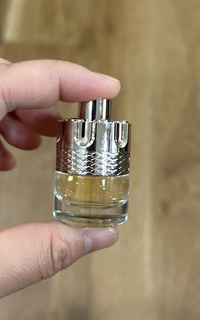 Azzaro Wanted Eau de Toilette mL Oz Mens Fragrance Mini