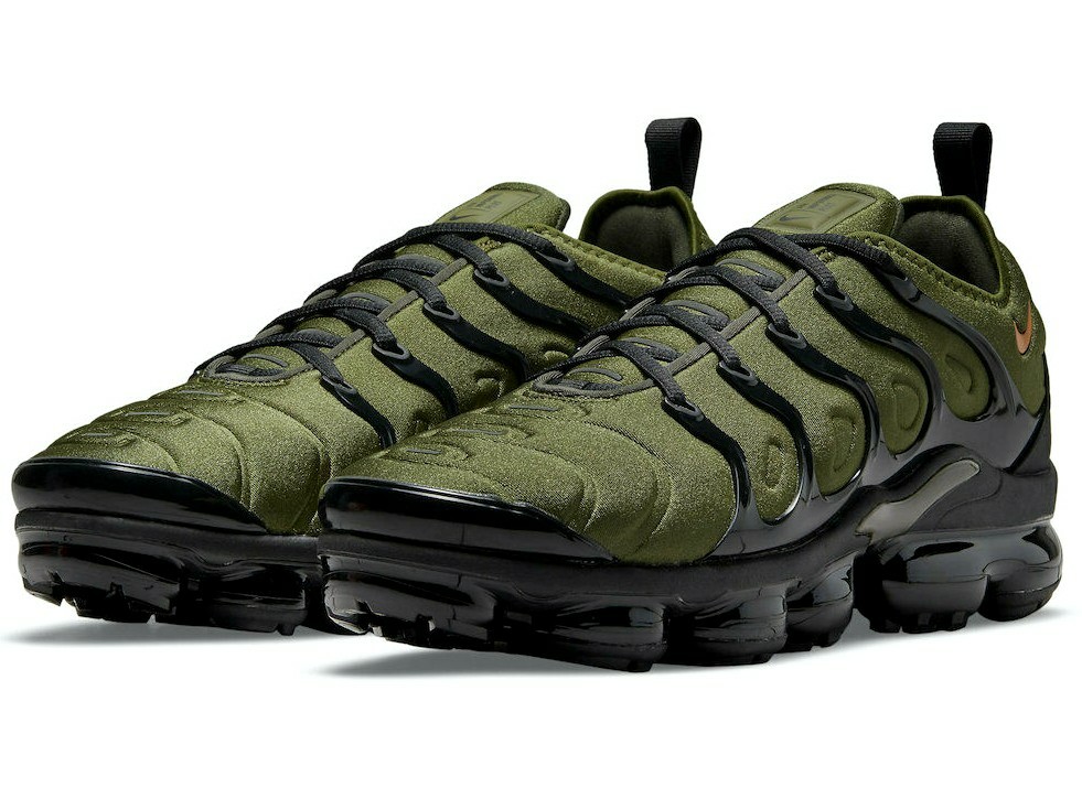 rough green vapormax plus