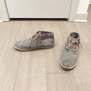 toms bota boots