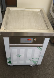 Kolice Commercial ETL rolled ice cream machine 22"x22" square pan auto defrost