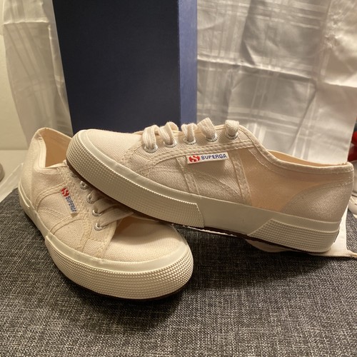 superga gum