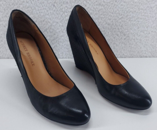 Audrey Brooke Daphne Wedge Black Leather Shoes Wo… - image 1