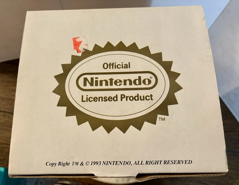 MUY RARO 1993 Super Mario World Nintendo Musical Cerámica Reloj Luigi. Nuevo en caja. Foto 3 de 4