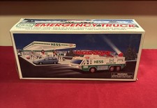 1996 HESS Emergency Truck - Siren, Lights, Horn And Spotlight - Brand New In Box