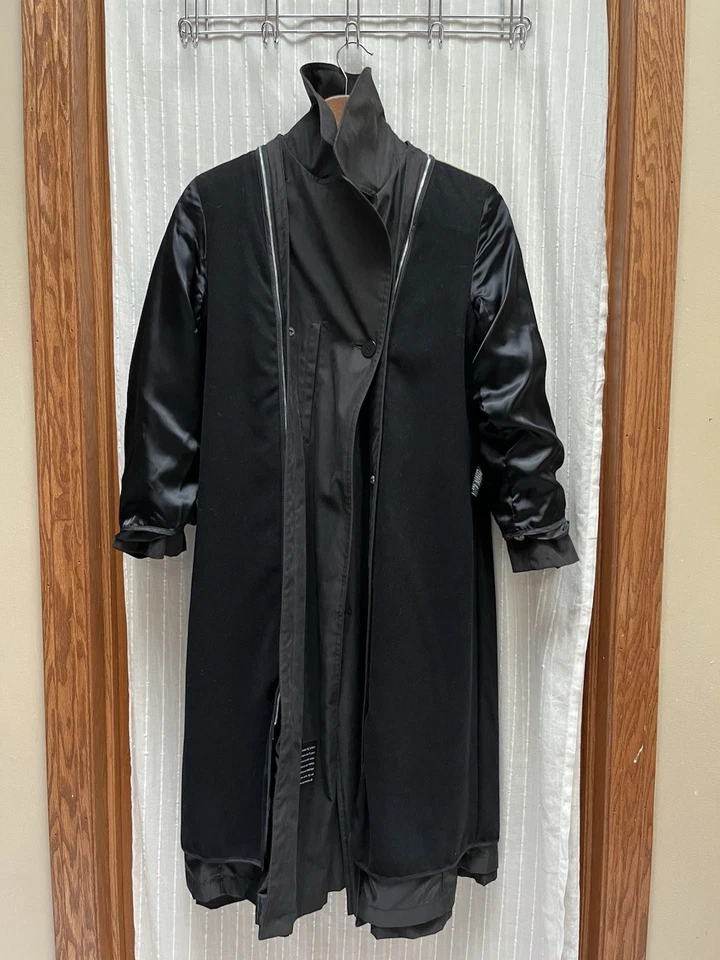 Black London Fog Long Double Breasted Belted Trench coat Sz S - Image 3 of 4
