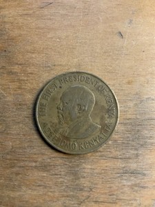 Preowned Kenya 10 Cents Coin-1969