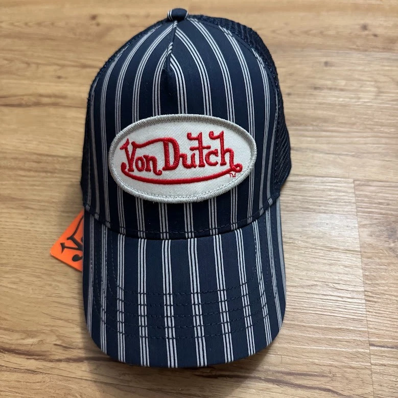 Von Dutch TRUCKER BOSTON UNISEX - Pet - pink/donkerroze