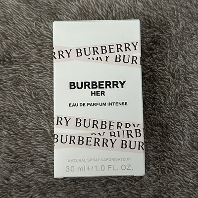 Burberry Her Eau de Parfum Intense Natural Spray Regular Size, 30 mL 1.0 fl oz