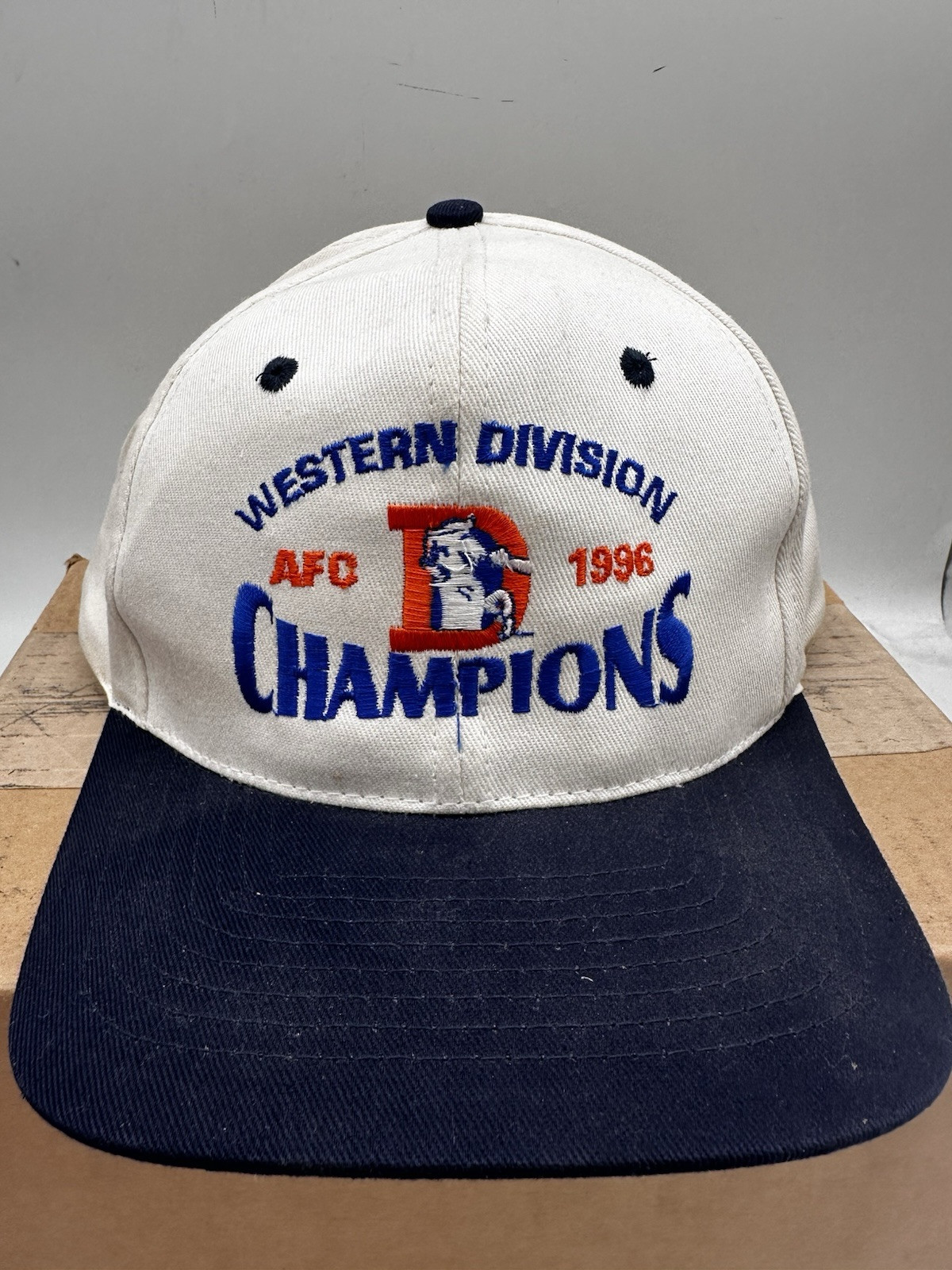 Vintage Denver Broncos Baseball Cap 1996 Divisional Champs White One Size