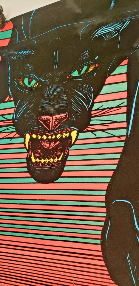 VINTAGE 1973 PRO ARTS BLACK PANTHER BLACK LIGHT POSTER FLOCKED VELVET - image 3 of 4