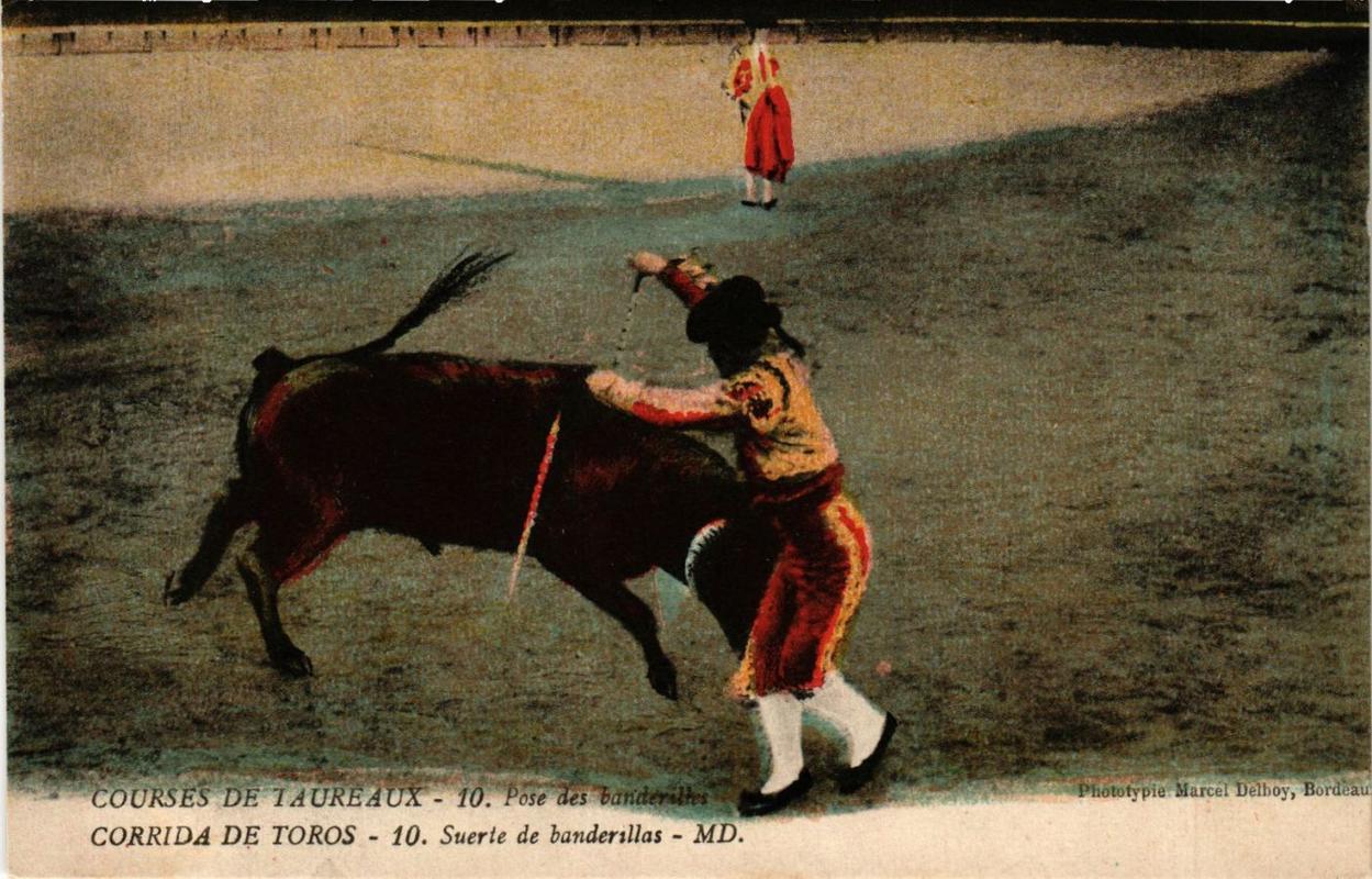 CPA AK Corrida de Toros. Suerte de Banderillas ESPAÑA (674154)