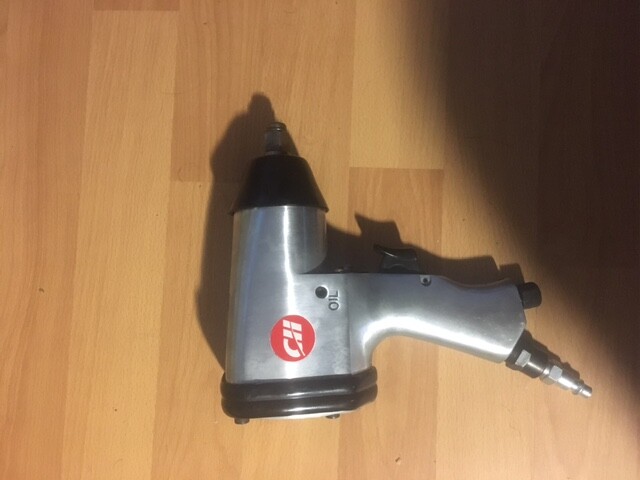 Campbell Hausfeld TL1002 1/2