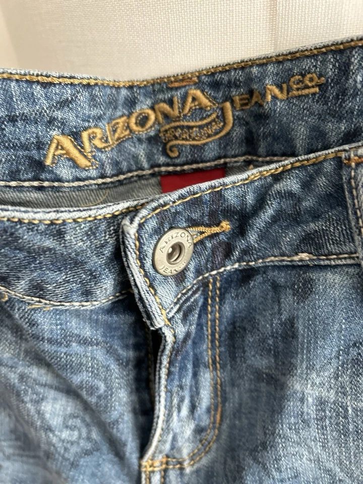 Pantalones Cortos Arizona Jeans Para Mujer Y2K Western Paisley Denim Floral Corte Puños 9 Foto 3 de 4