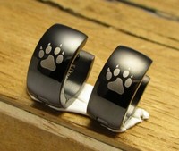 Edelstahl Klapp Creolen Herren Ohrringe Titan Schwarz GläNz Wolf FußSpur Kikuchi
