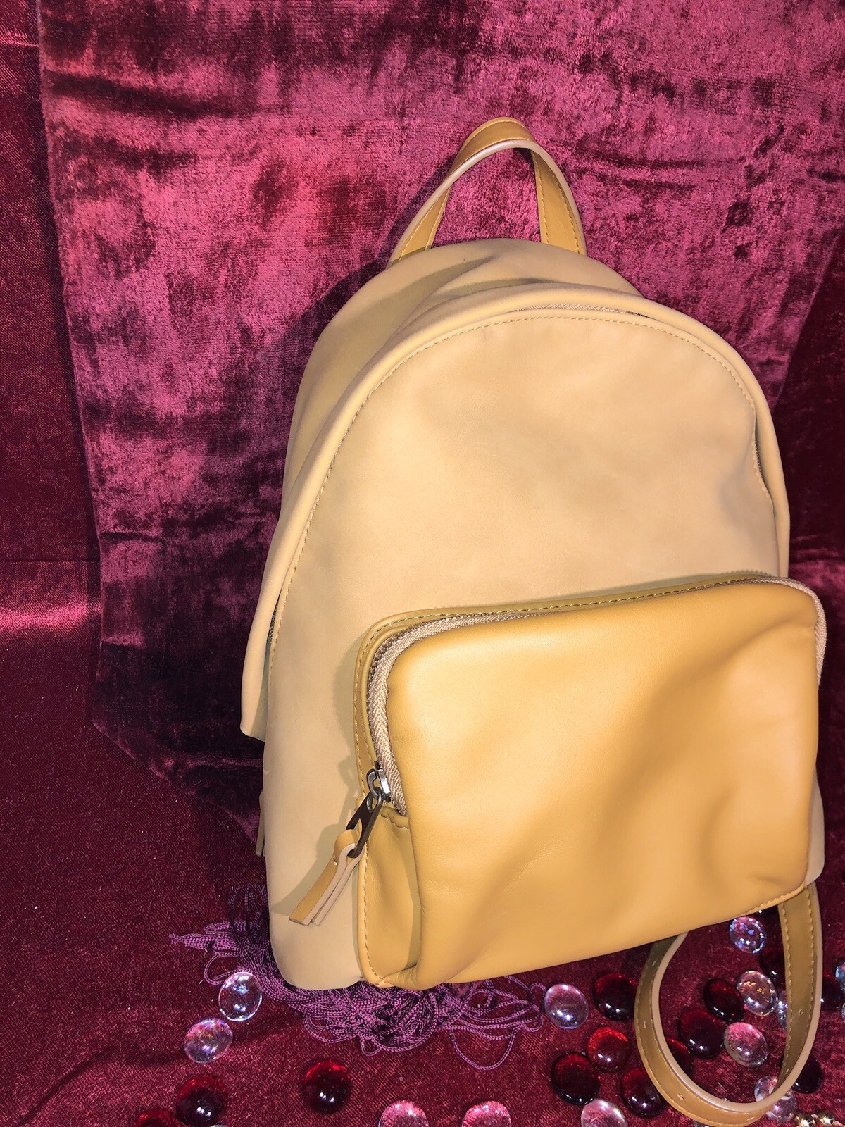 Universal Thread Cool Gold Hobo Backpack adjustab… - image 9