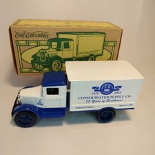 Ertl 1:25 collectible die cast 1931 Hawkeye Truck Limited Edition