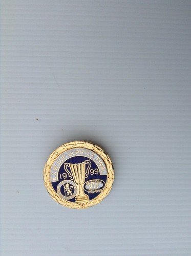Chelsea FC  Vålerenga IF (Cup Winners Cup 1998/1999, Quarter collector Pin Badge - Picture 8 of 12