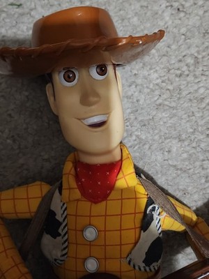 トイ・ストーリー - トイストーリー２:::SINGIN' WOODY Toy Story Singing Woody 1999 | eBay
