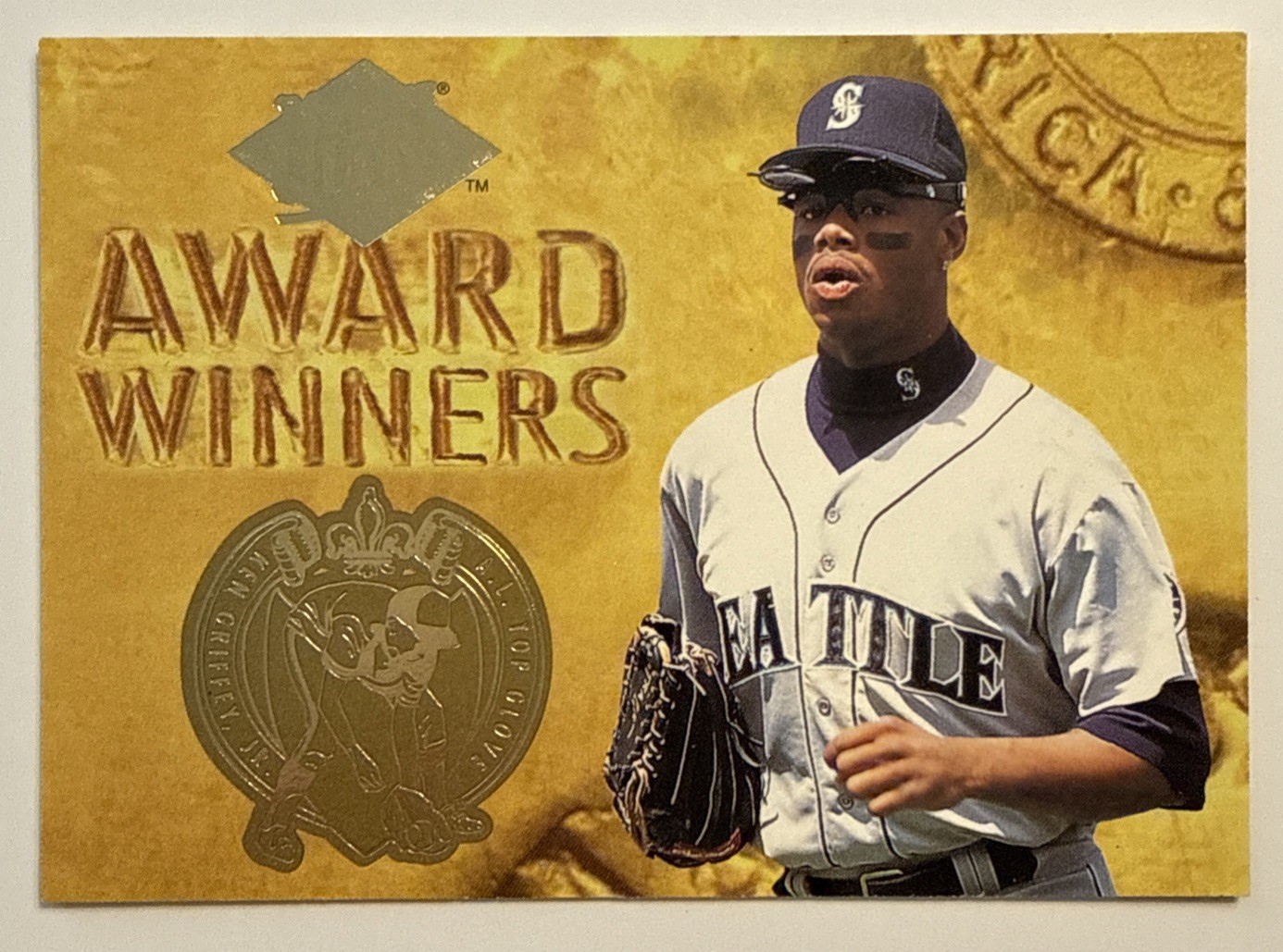 1994 Fleer Ultra Award Winners Ken Griffey Jr #6 Seattle Mariners