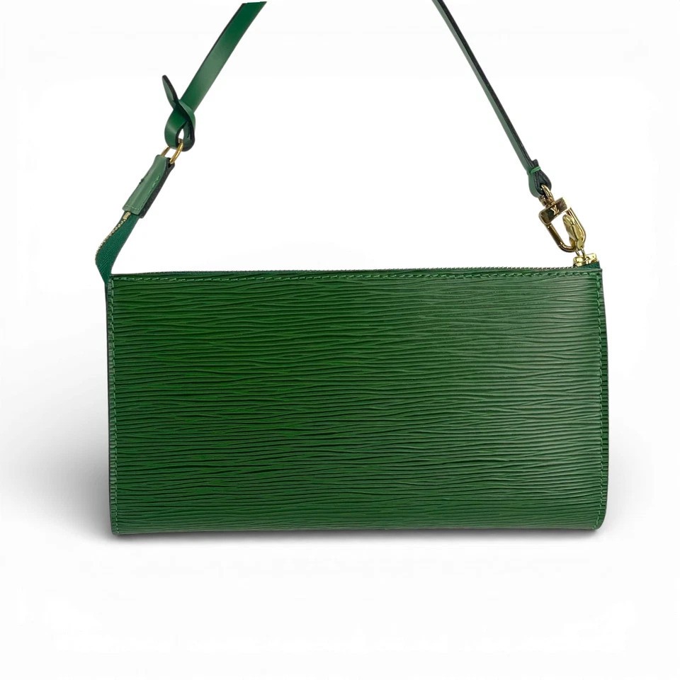 Excellent Condition LOUIS VUITTON Epi Pochette Accessory Pouch Green M52984
