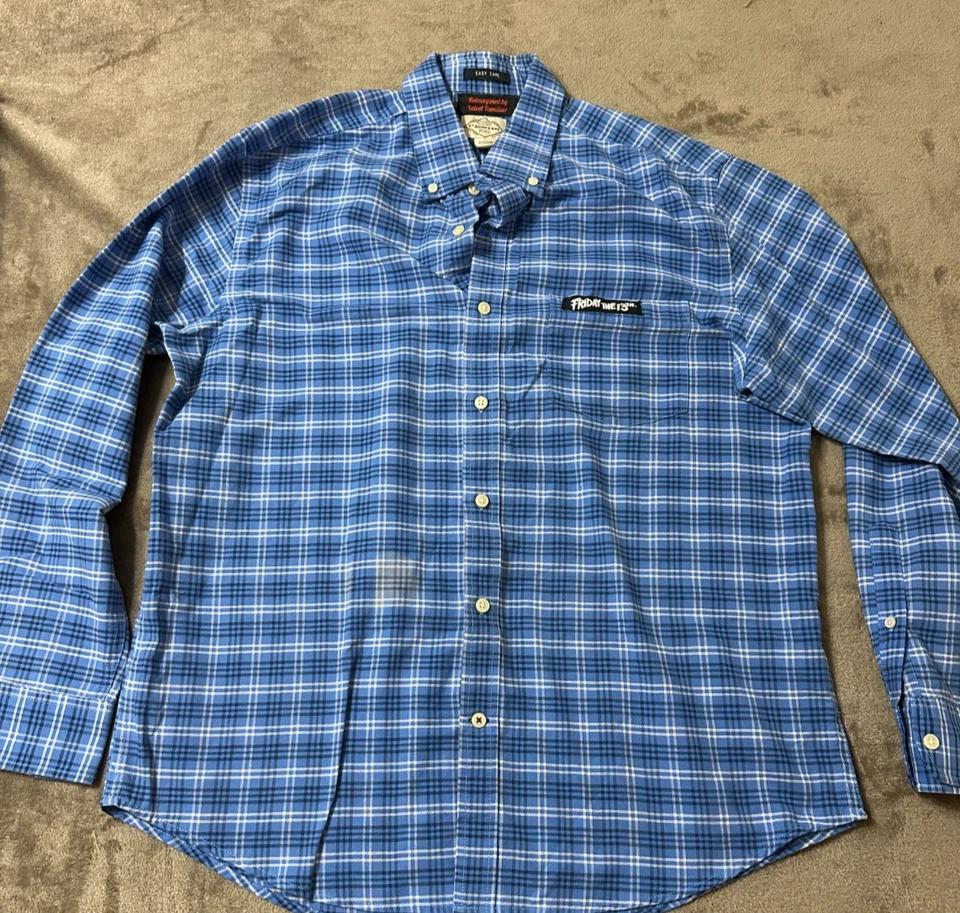 Camisa abotonada Friday The 13th personalizada para hombre talla grande de Velvet Familiar Foto 2 de 4