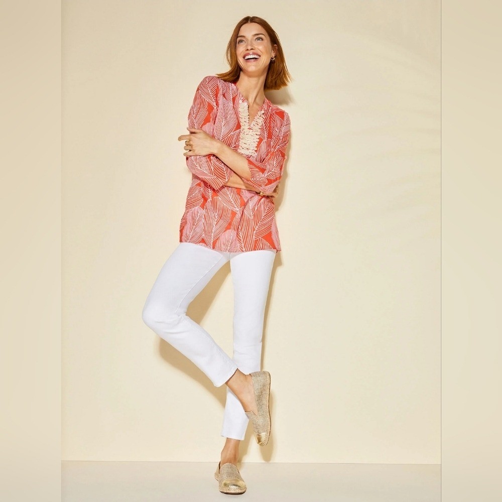 Talbots Gorgeous Orange White Leaf Pattern Shell … - image 1