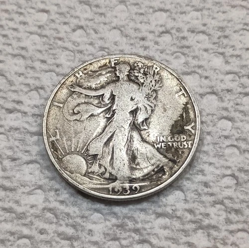 1939 Walking Liberty Half Dollar 50C Silver Circulated US Coin Business Strike
