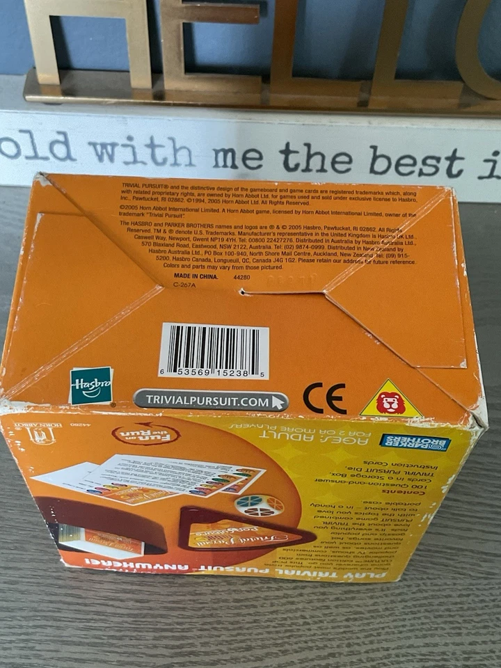 Hasbro Parker Brothers Trivial Pursuit To Go Pop Culture 2 Travel Game NEW - Image 2 of 3