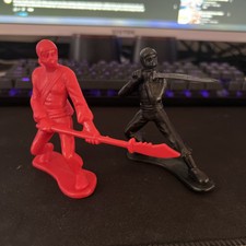 Vintage Greenbrier International 4" Ninja Samurai Plastic Toy Figures Red Black