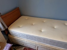 Silentnight Single Divan. 2 Drawer Storage. With Brand New Cool Touch Matress