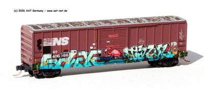 MTL MicroTrains N - 02552730 - 50´ Boxcar NS #406166 (graffitied); NEW & OVP