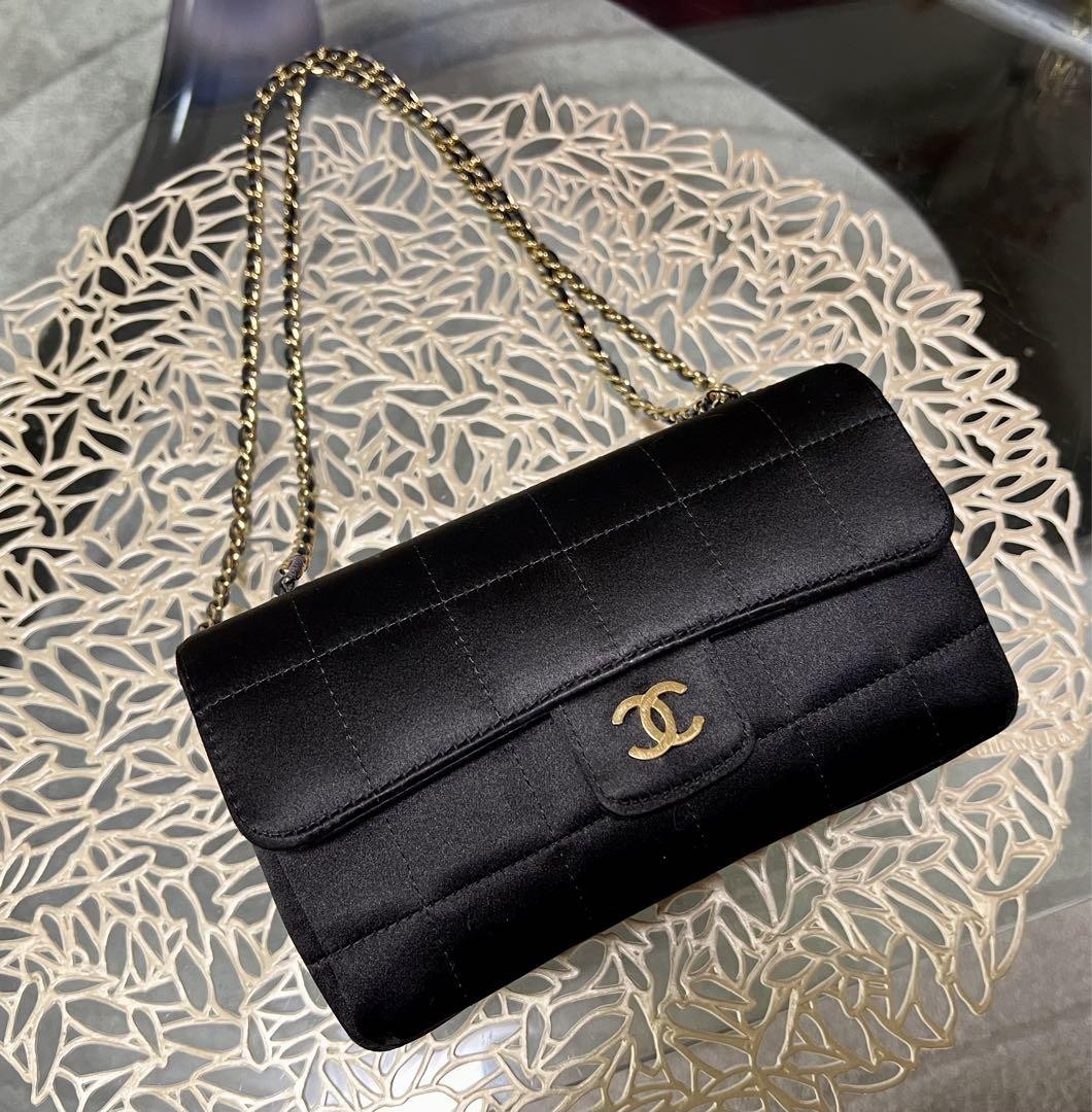 CHANEL Chocolate Bar Camellia Chain Shoulder Bag PGJQQA