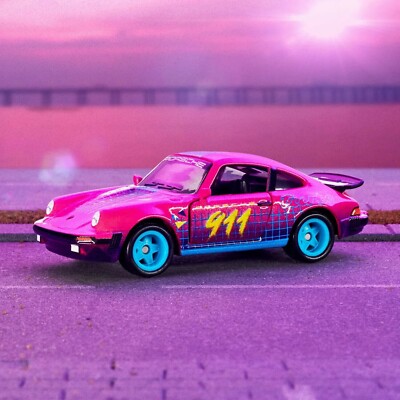 80' Pink Panther PORSCHE 911 ピンクパンサーミニカー Matchbox Collectors '80 Porsche 911 Turbo Metallic Hot Pink