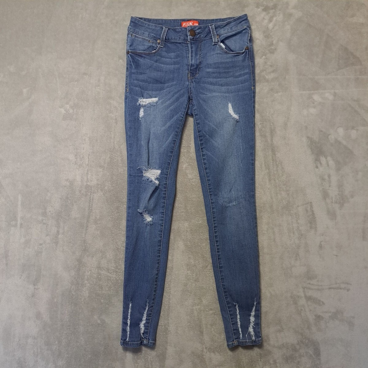 Astor Womens Jeans Pants Size Blue Distressed Mid Super Skinny Crop