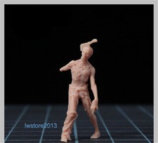 1/64 Zombie Single Hand Scene Props Miniature Figures Model For Cars Vehicle Toy