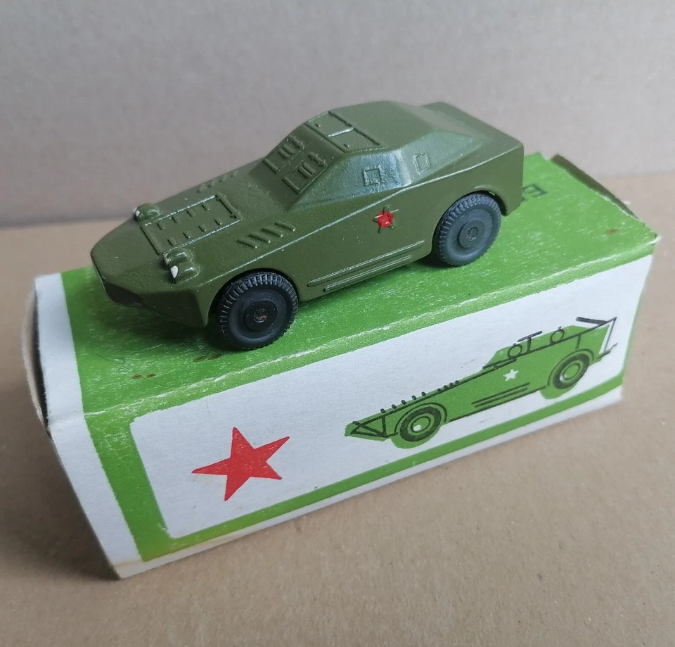 Российский СССР военный бронированный автомобиль винтажный в коробке, военная игрушка 1993 - Изображение 3 из 4