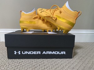 under armour spotlight suede cleats