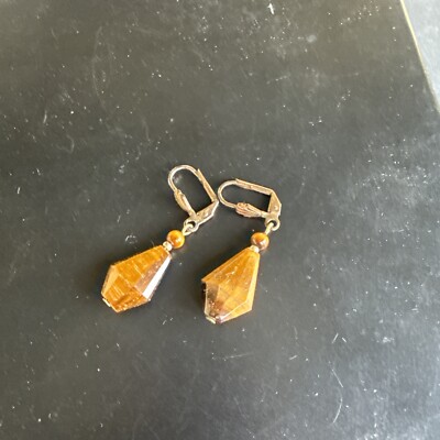 Vintage Tiger s Eye Dangle Broilette shaped Earrings Lever Back